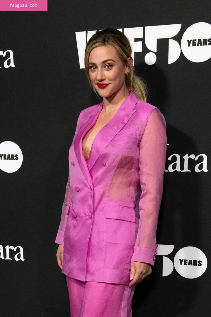 Lili Reinhart - Photo #299