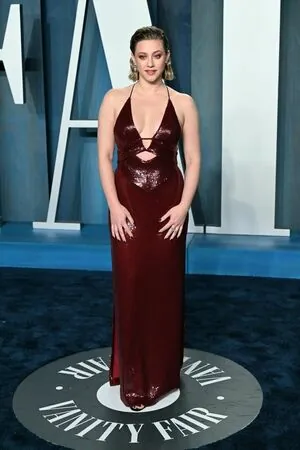 Lili Reinhart