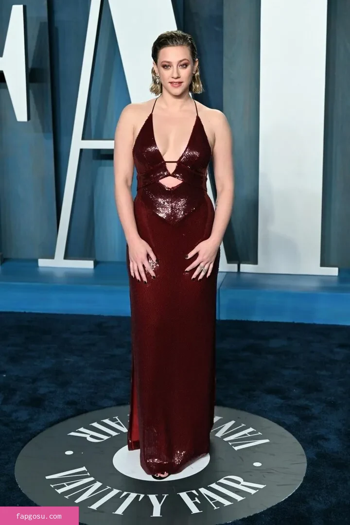 Lili Reinhart - Photo #327