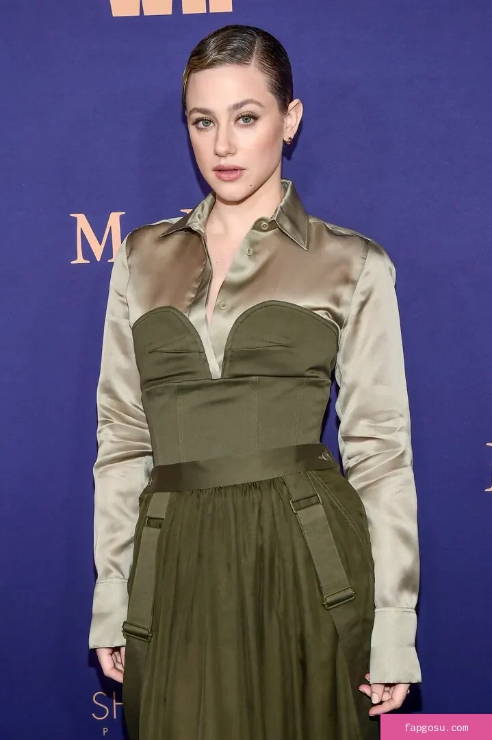 Lili Reinhart - Photo #364