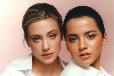 Lili Reinhart