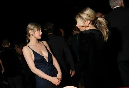 Lili Reinhart