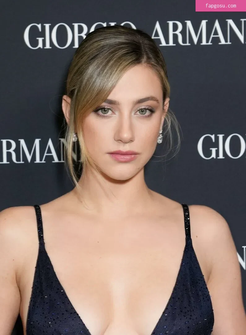 Lili Reinhart - Photo #848