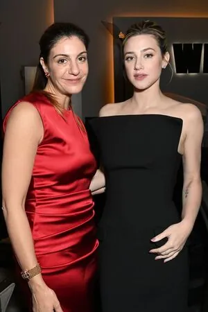 Lili Reinhart