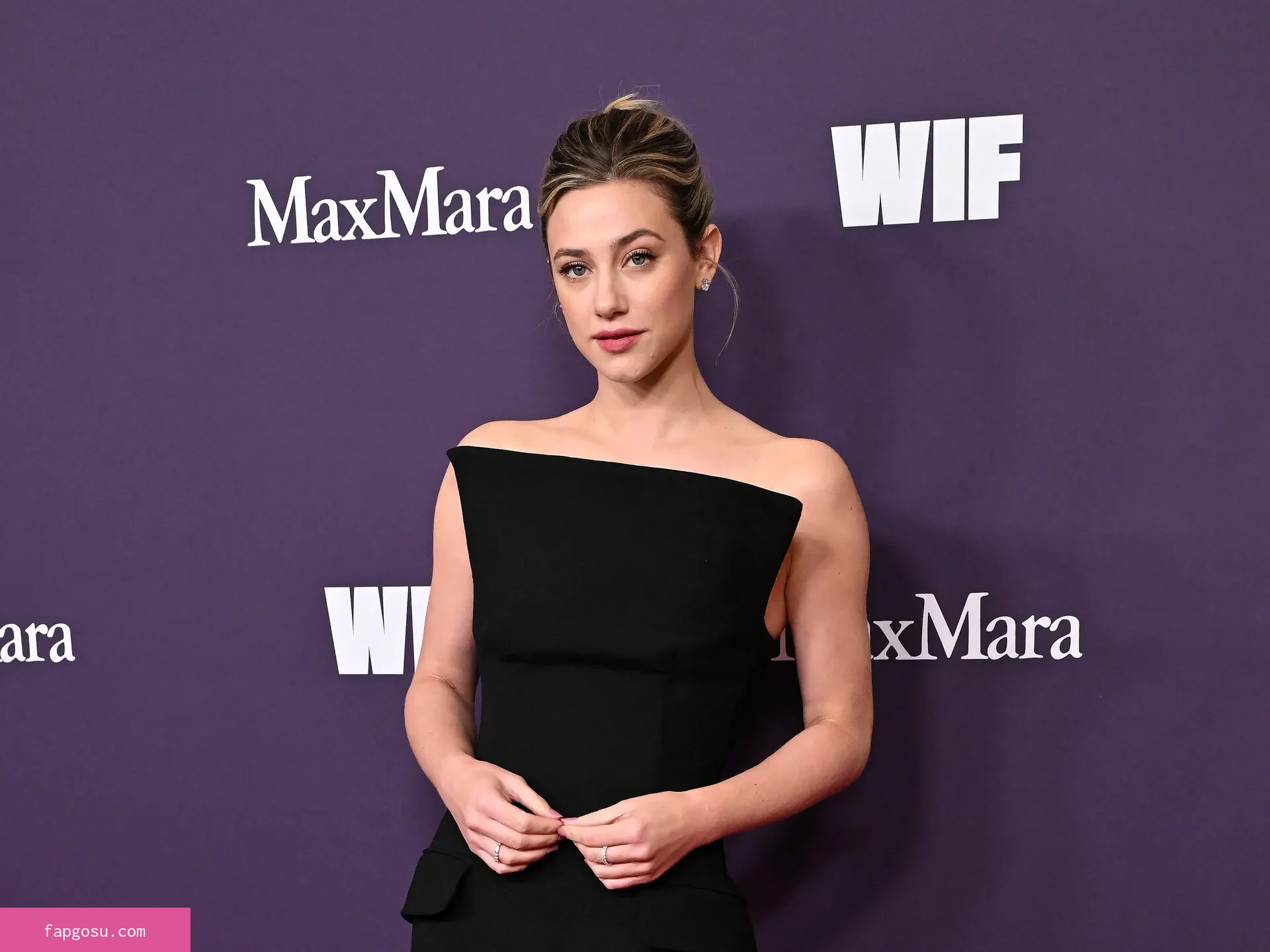 Lili Reinhart - Photo #854