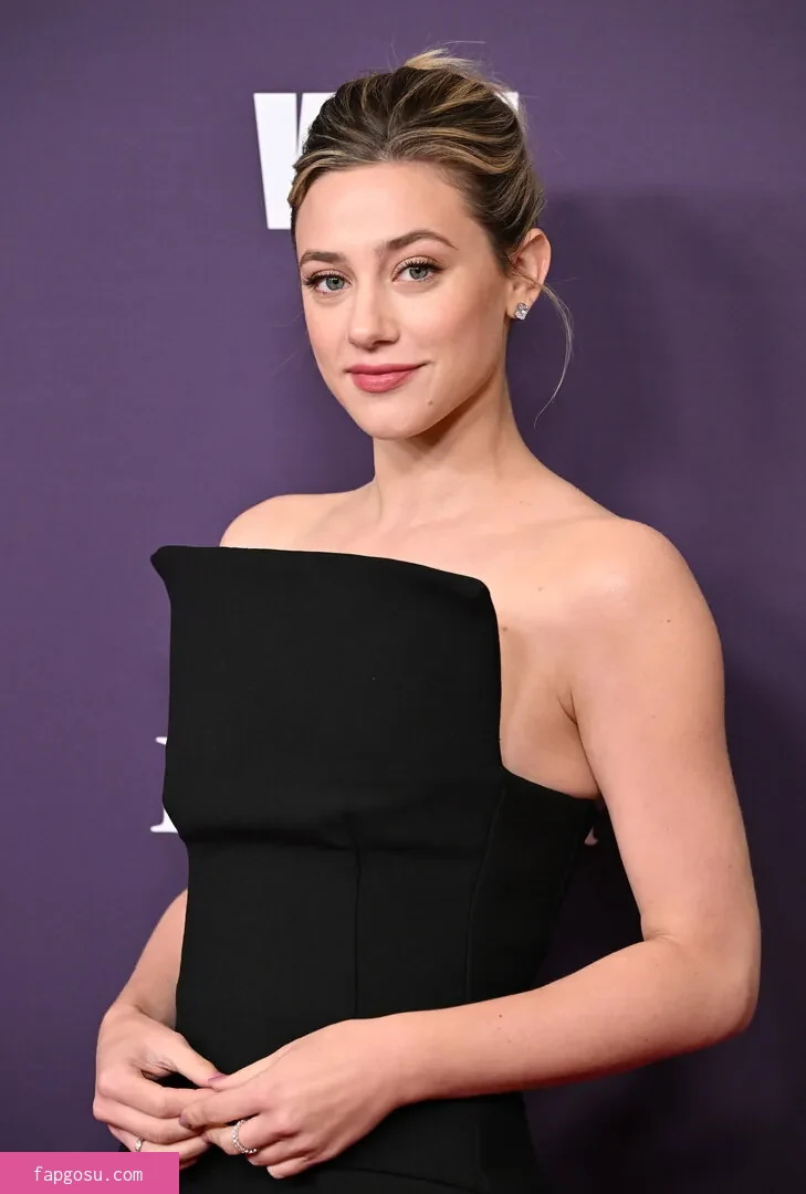 Lili Reinhart - Photo #865