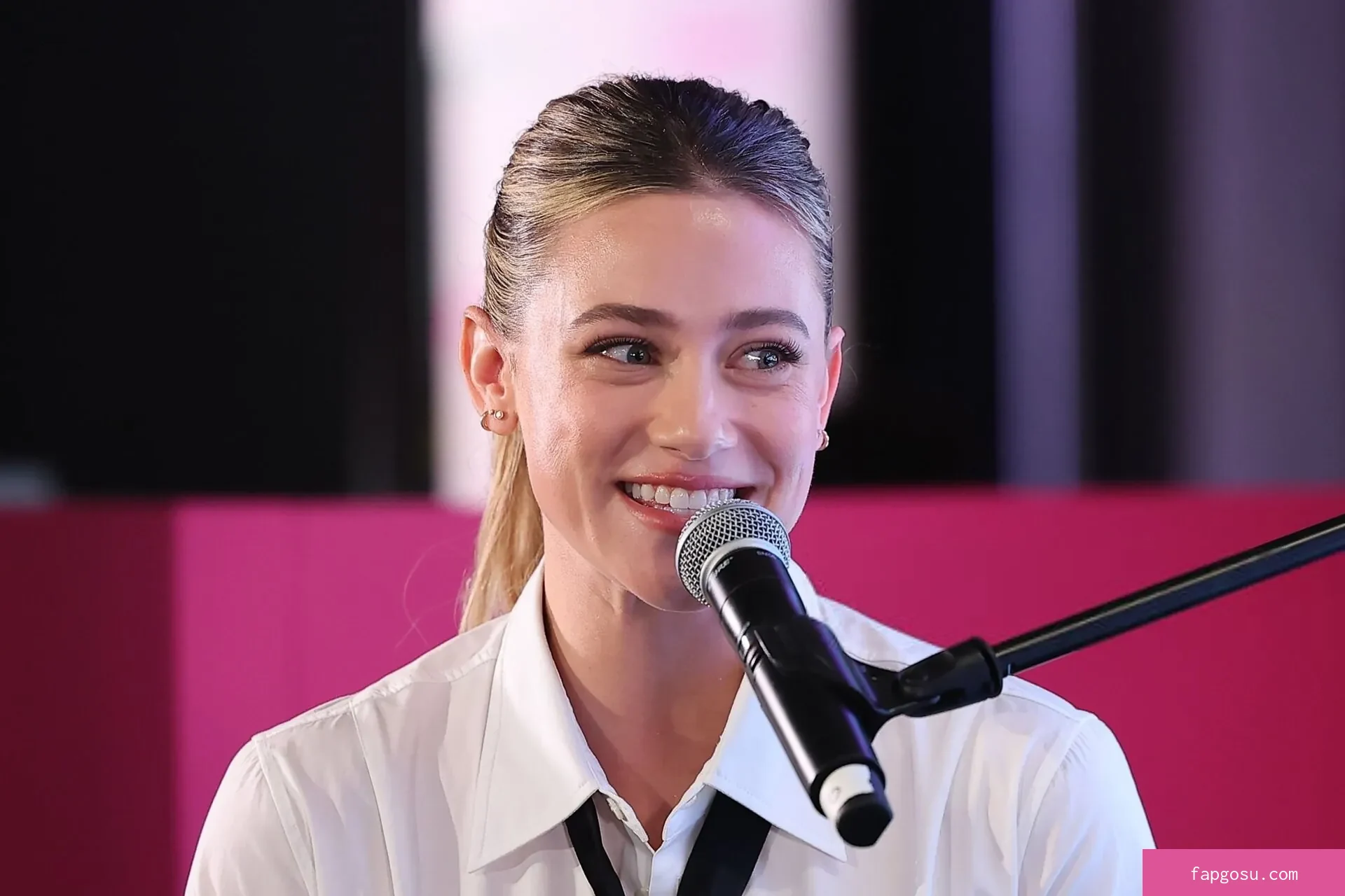 Lili Reinhart - Photo #895