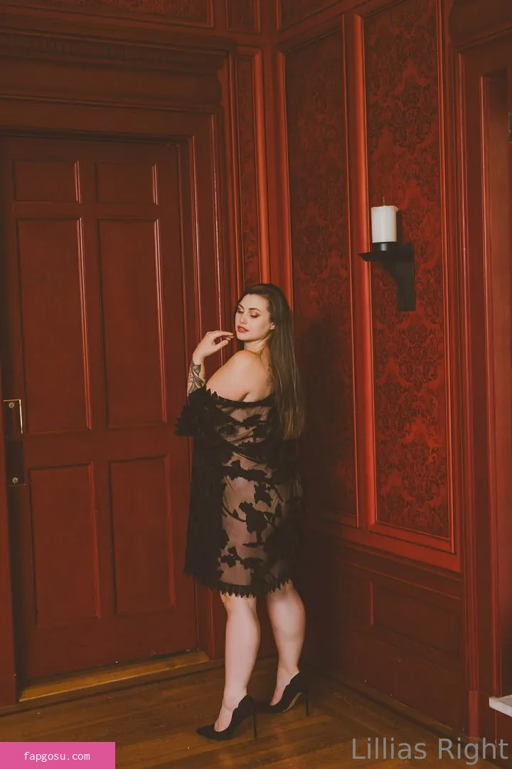 Lillias Right