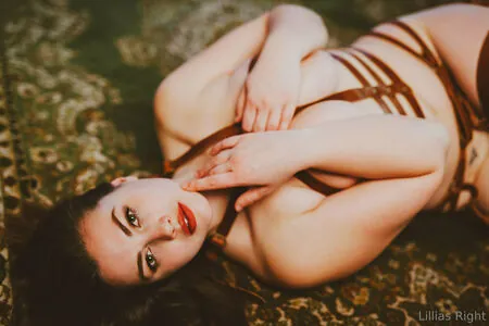 Lillias Right content