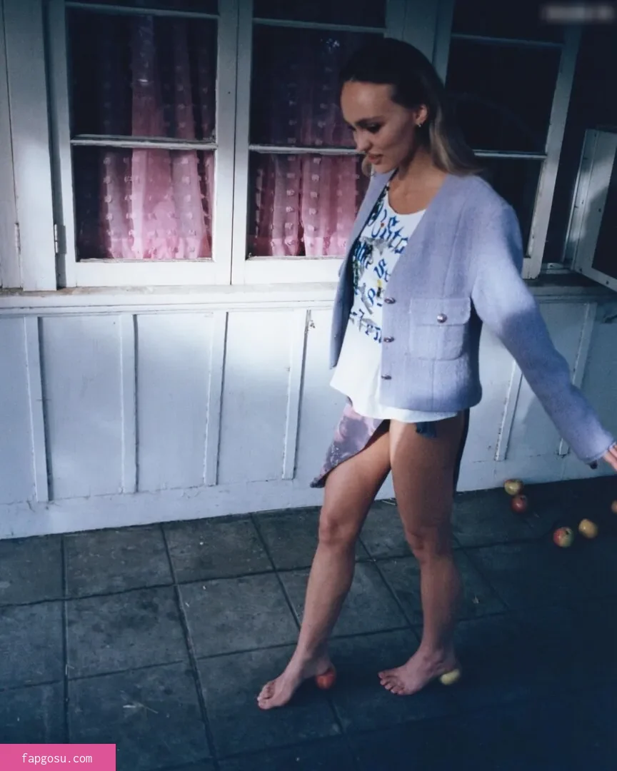 Lily-Rose Depp - Photo #12