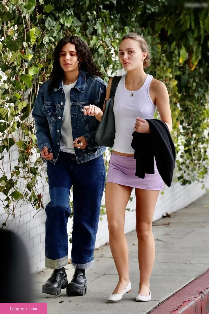 Lily-Rose Depp - Photo #160