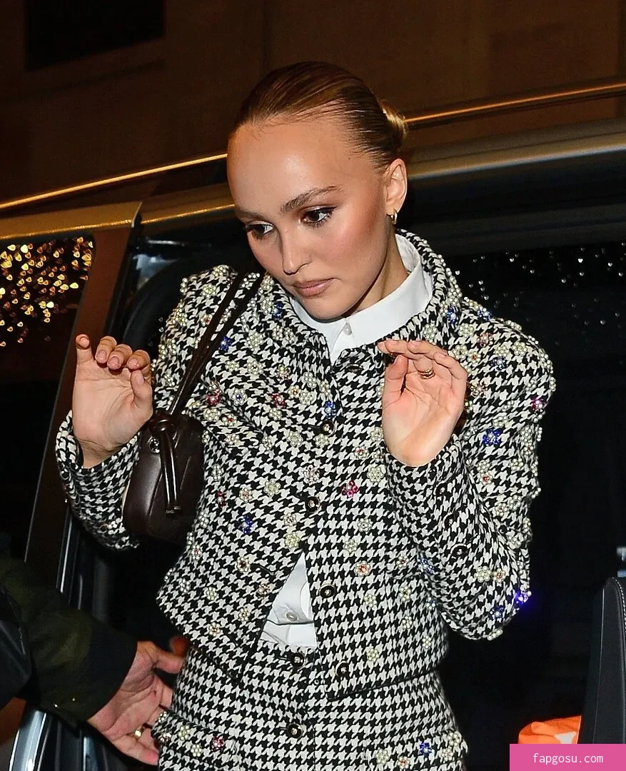 Lily-Rose Depp - Photo #240