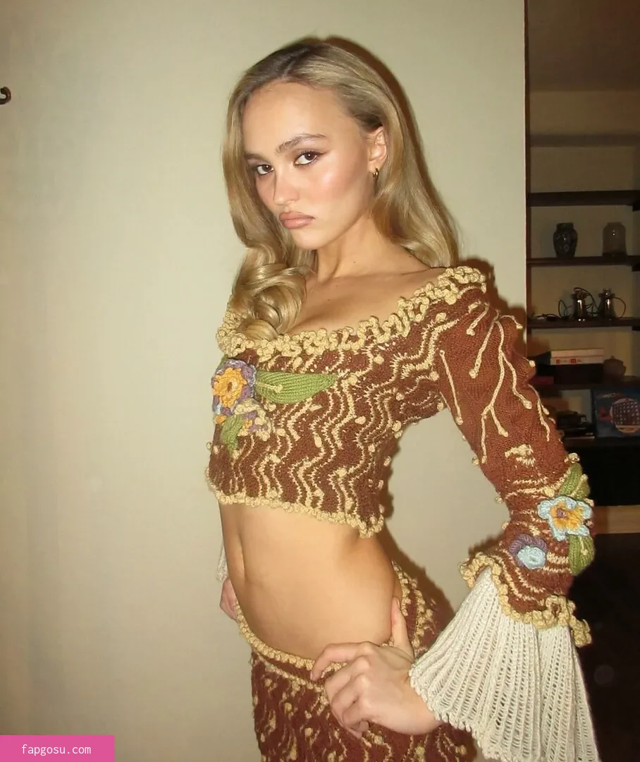 Lily-Rose Depp - Photo #335