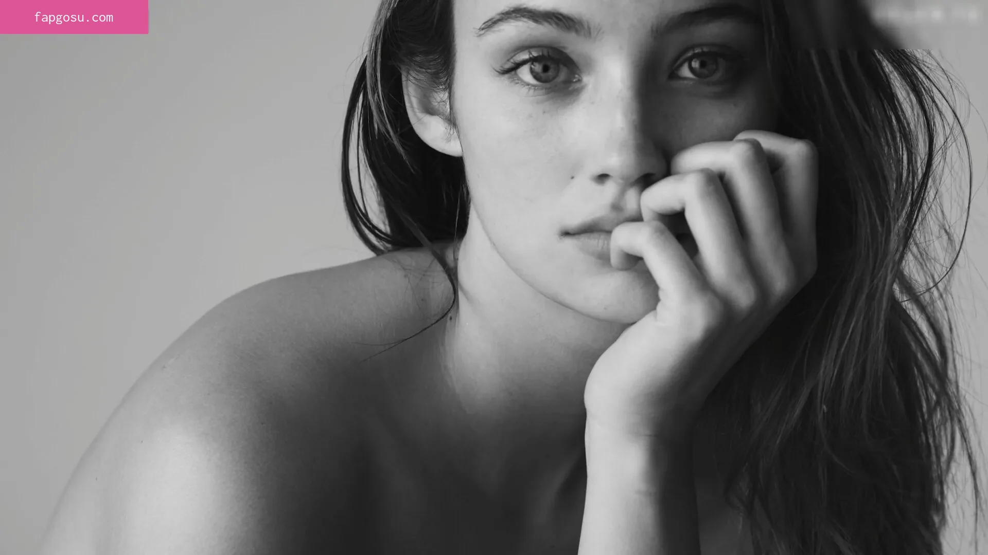 Lorena Rae