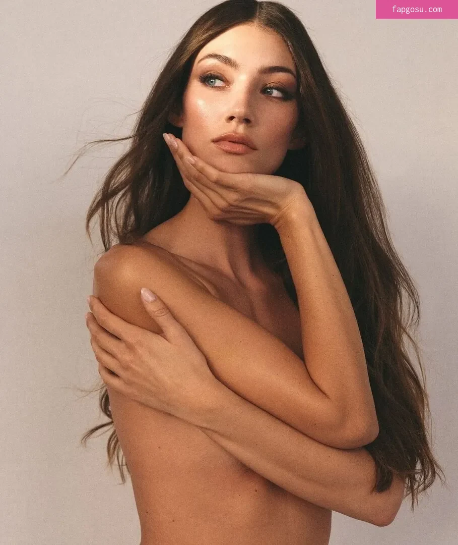 Lorena Rae