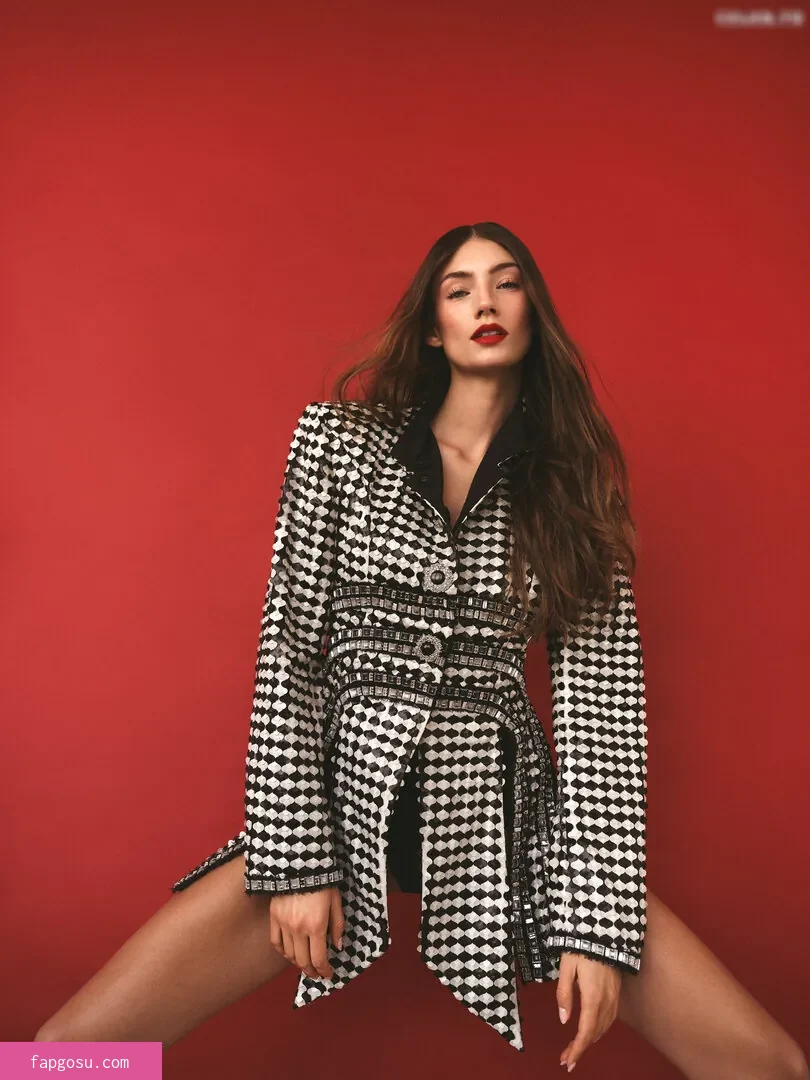 Lorena Rae