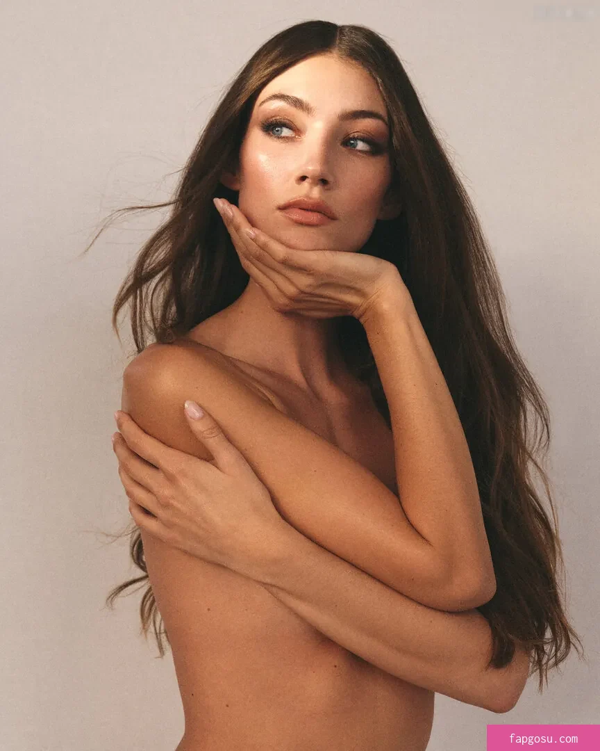 Lorena Rae