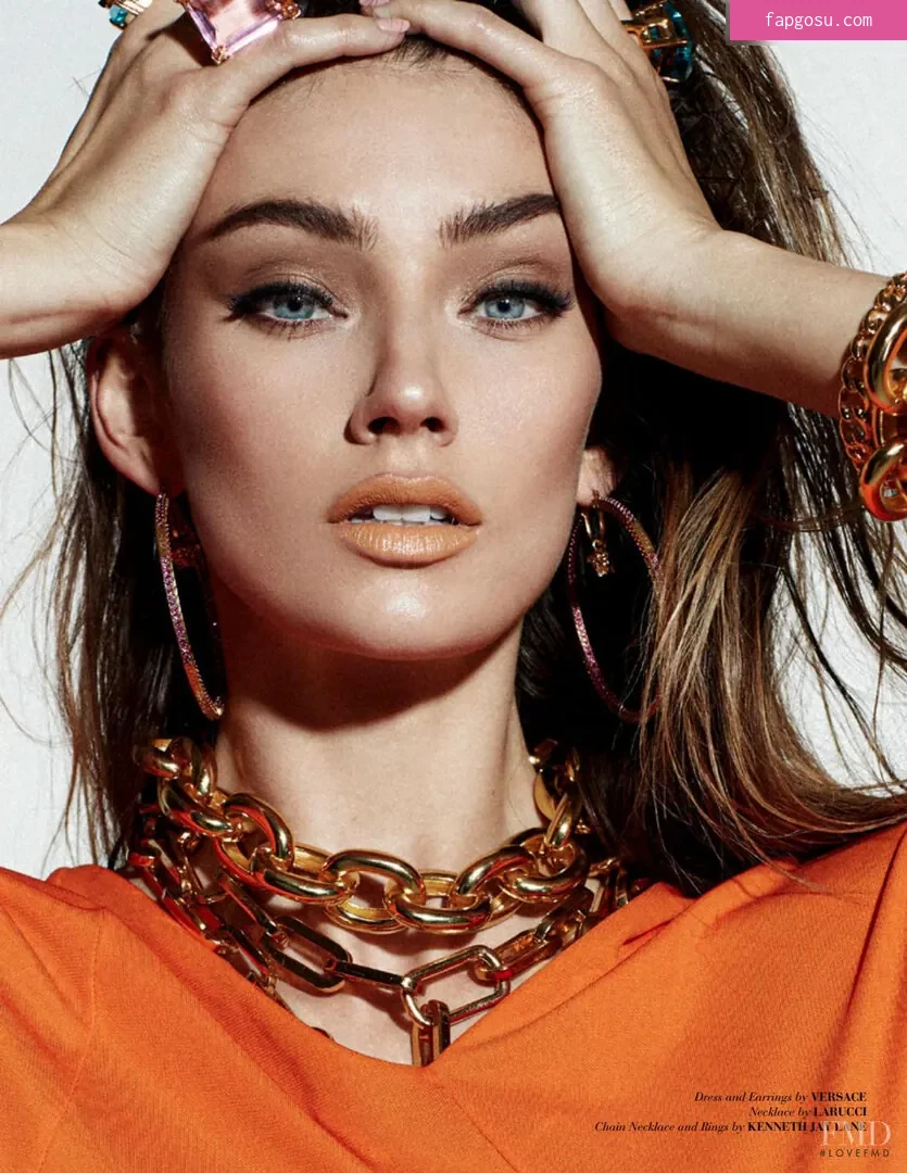 Lorena Rae