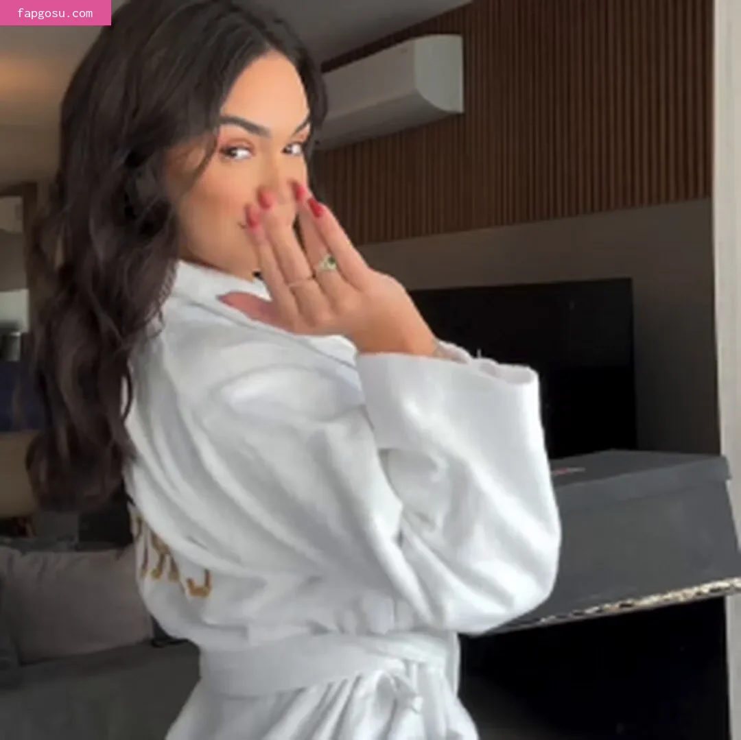 Larissa Santos