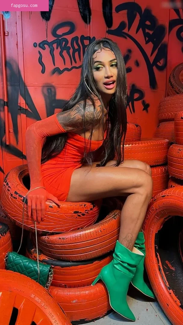 Laura Saenz