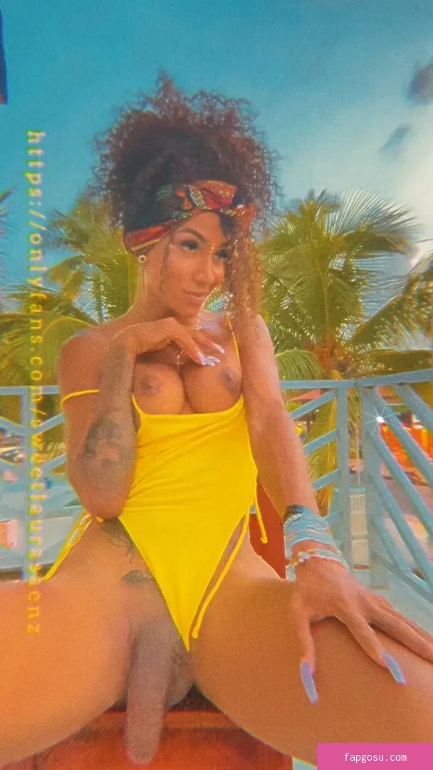Laura Saenz
