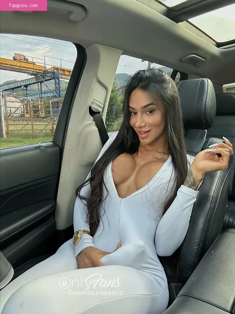 Laura Saenz