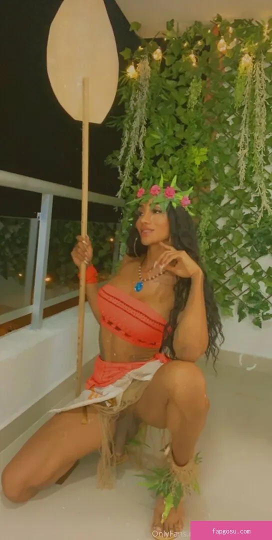 Laura Saenz