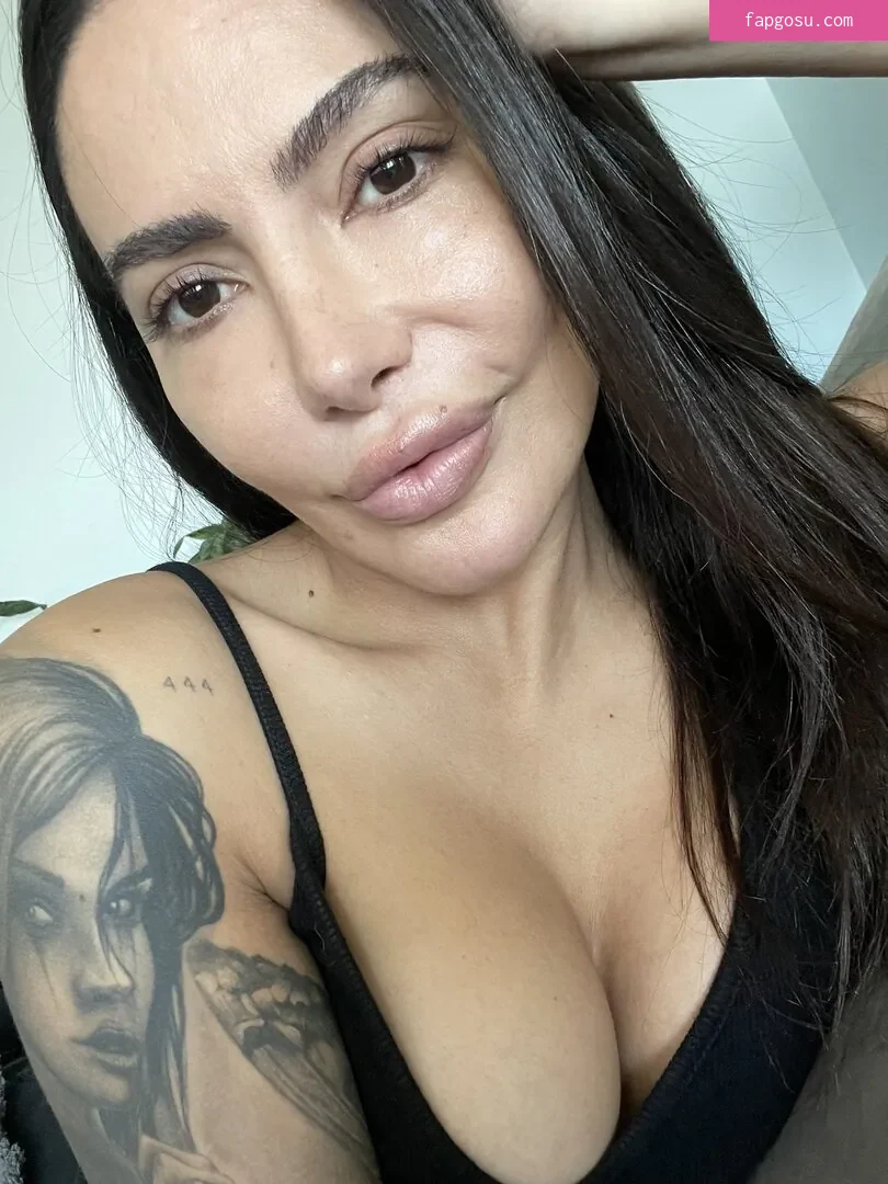 Lela Star
