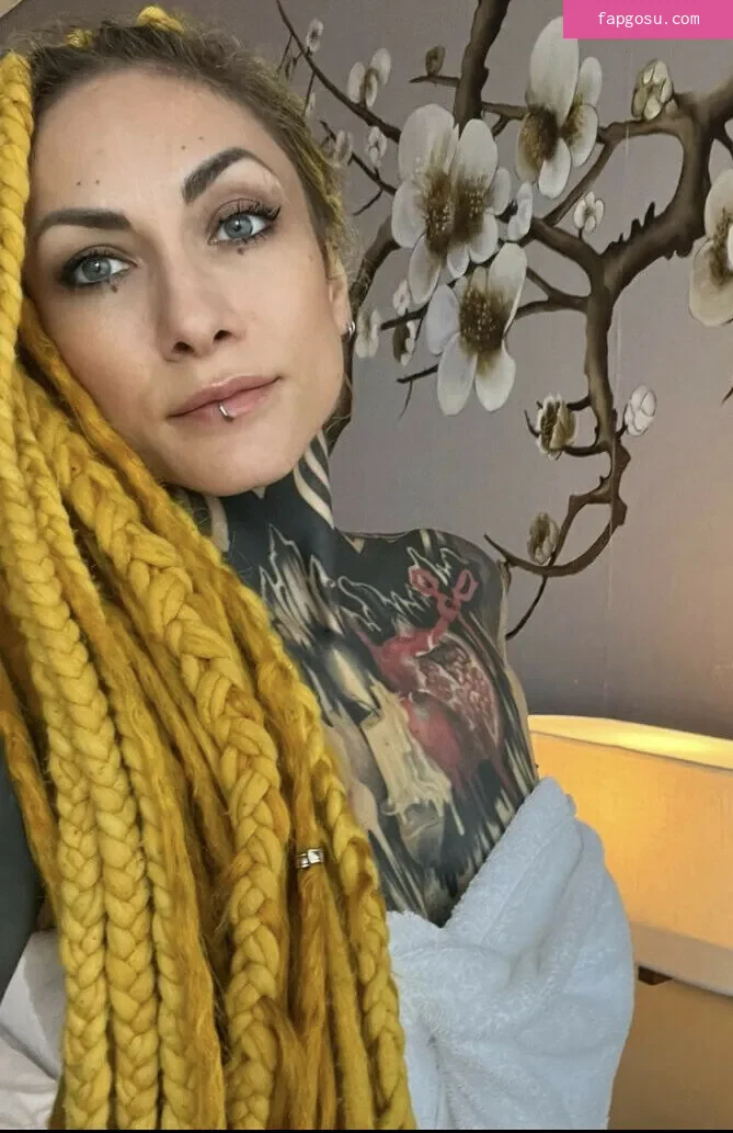 Lena Scissorhands (Infected Rain)