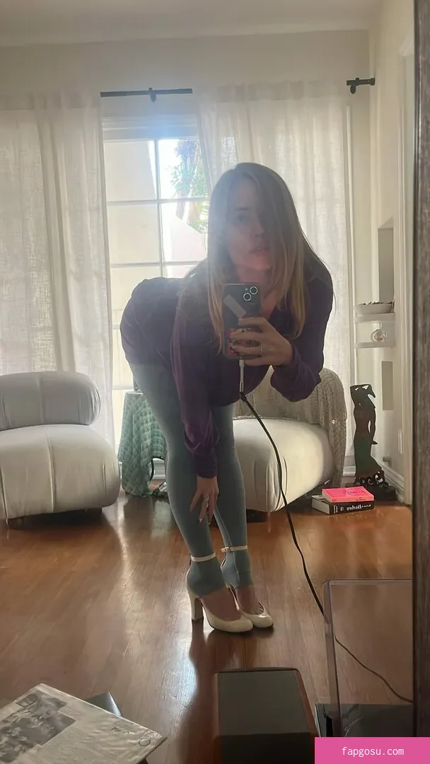 Lexee Smith