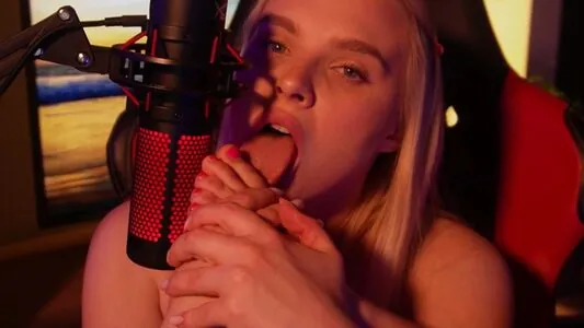 lexi_sexy1