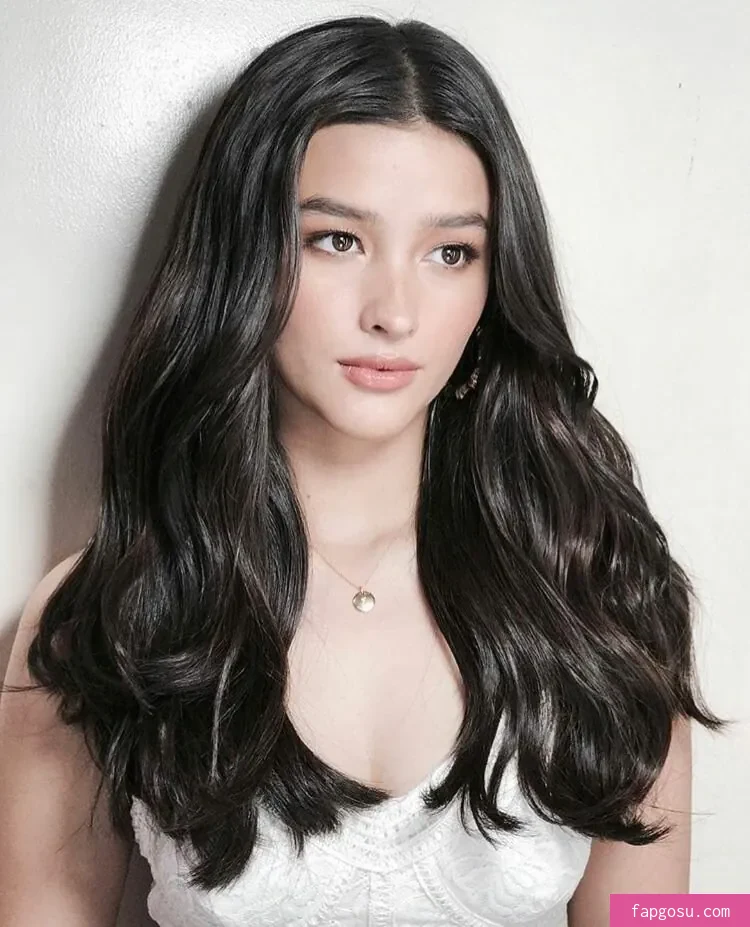 Liza Soberano