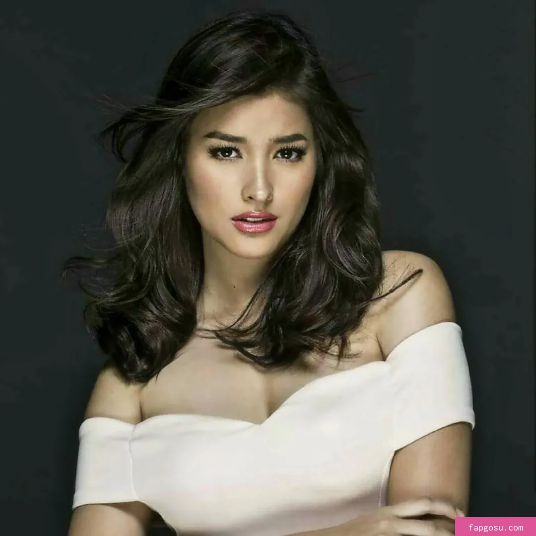 Liza Soberano