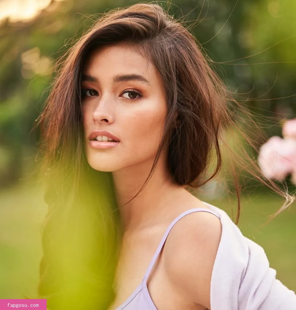 Liza Soberano
