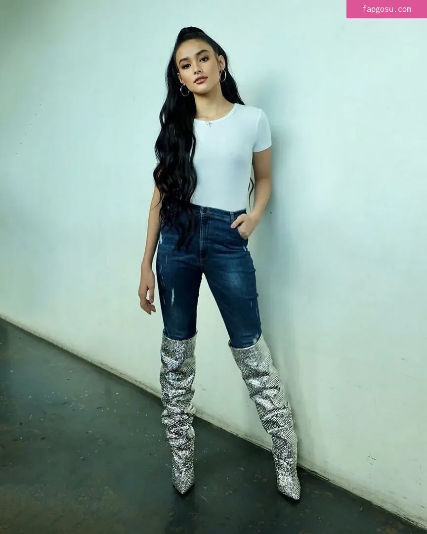 Liza Soberano