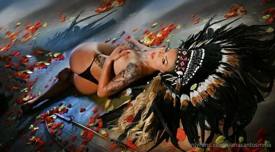 Luana Santos content