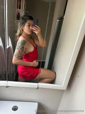 Luana Santos content