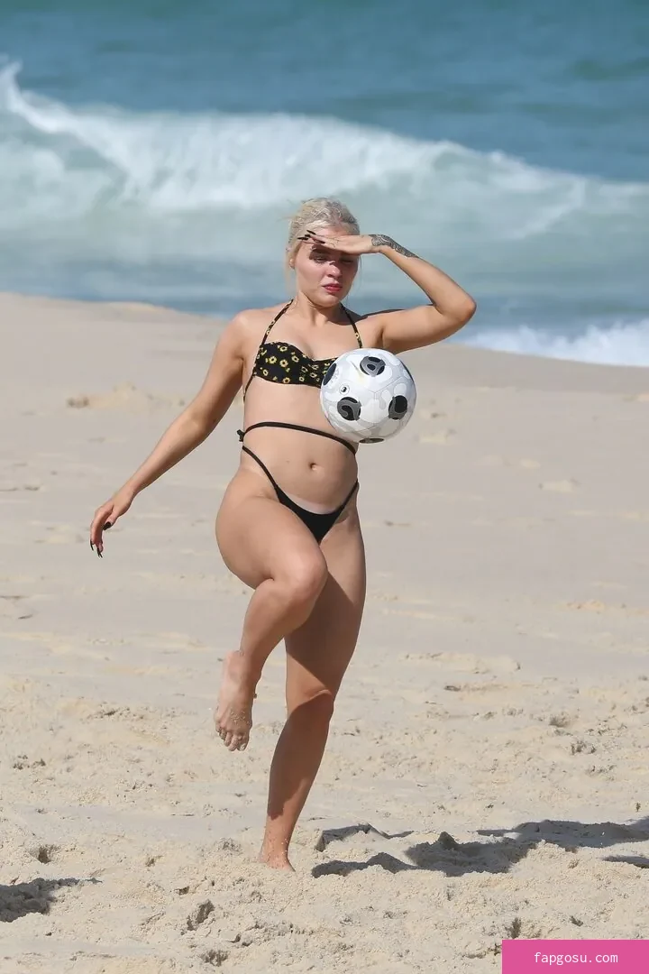 Luisa Sonza