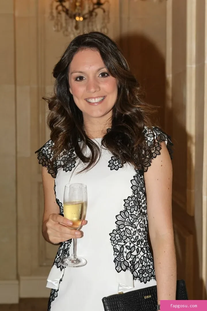 Laura Tobin