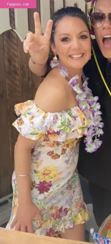 Laura Tobin