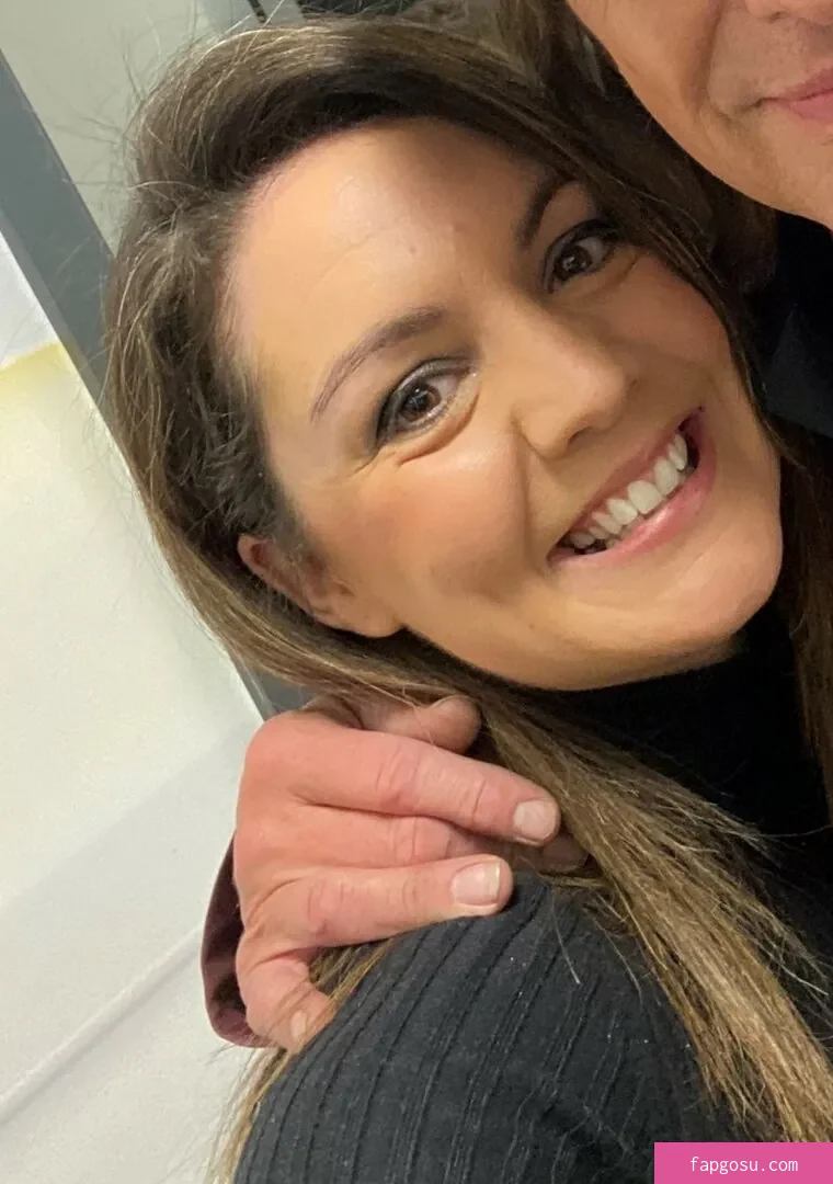 Laura Tobin