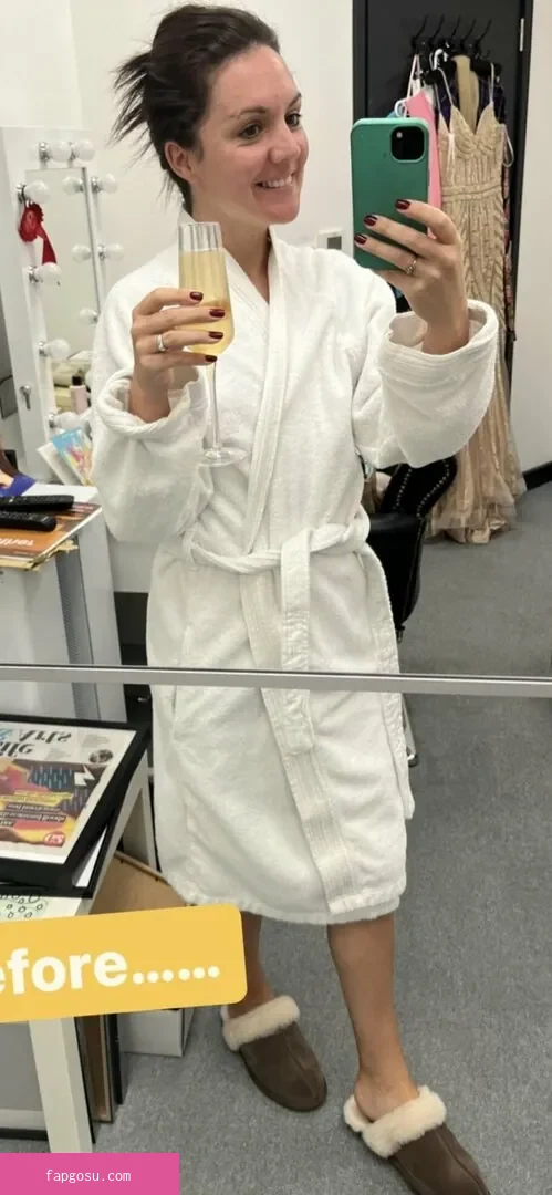 Laura Tobin