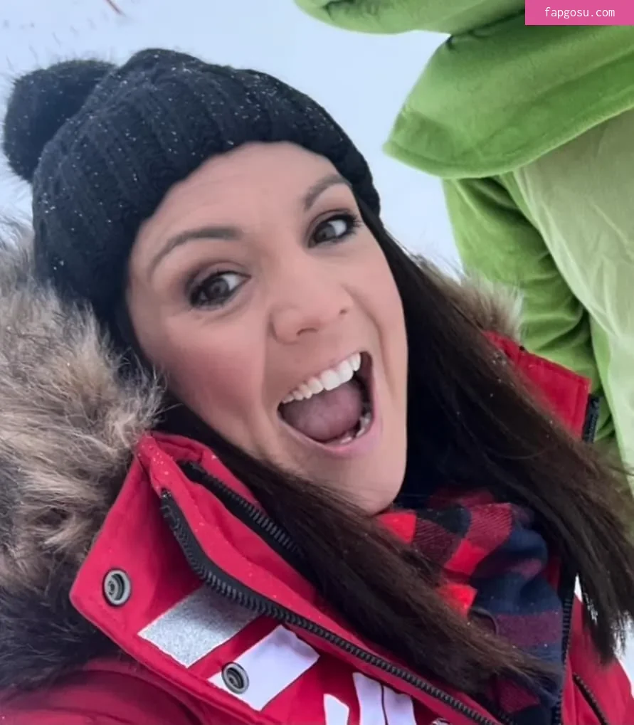 Laura Tobin