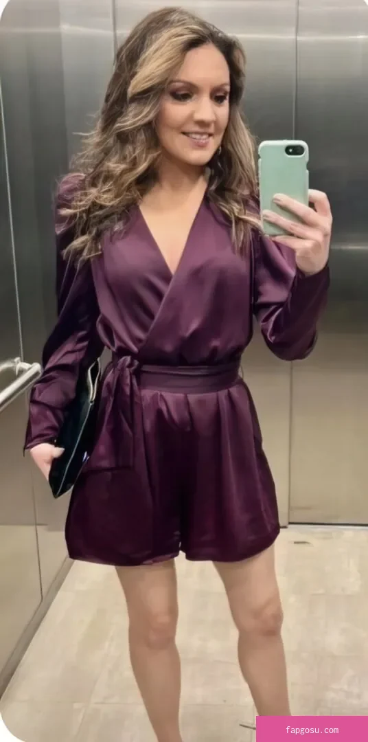 Laura Tobin