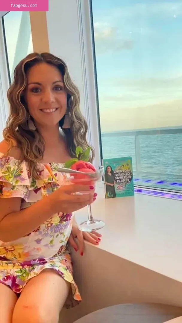 Laura Tobin