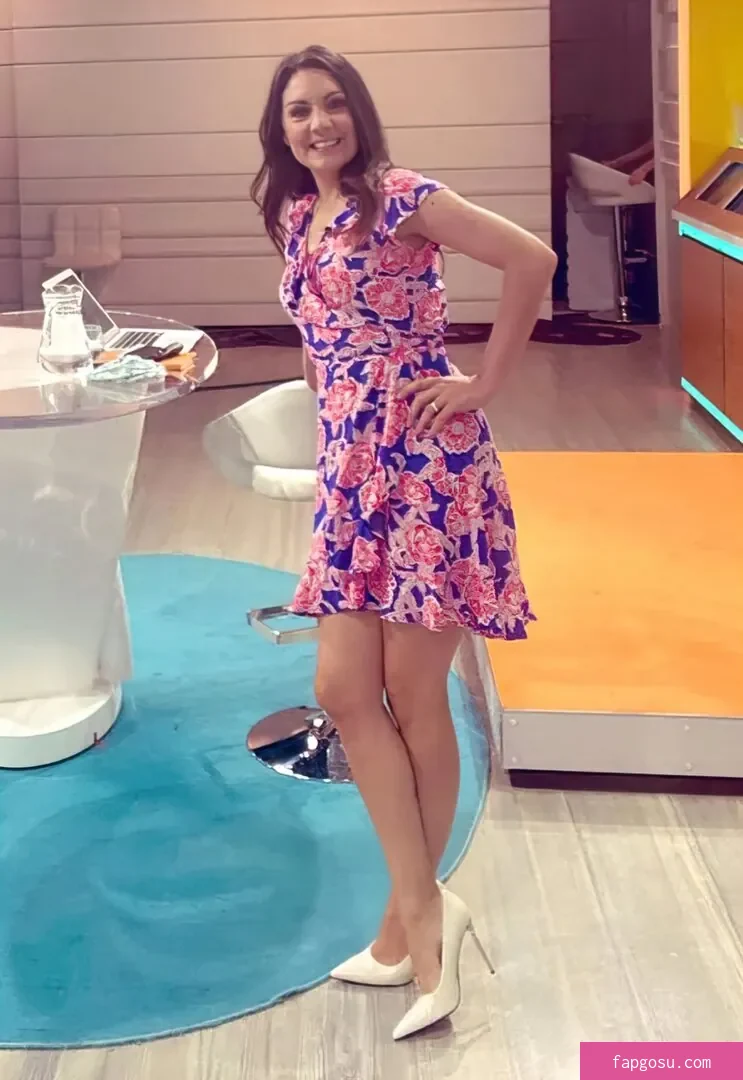 Laura Tobin