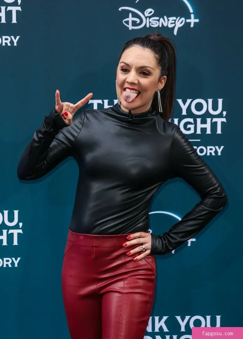 Laura Tobin