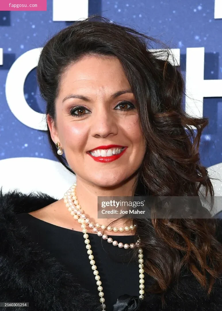 Laura Tobin