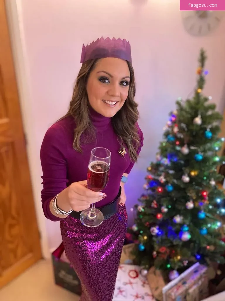 Laura Tobin