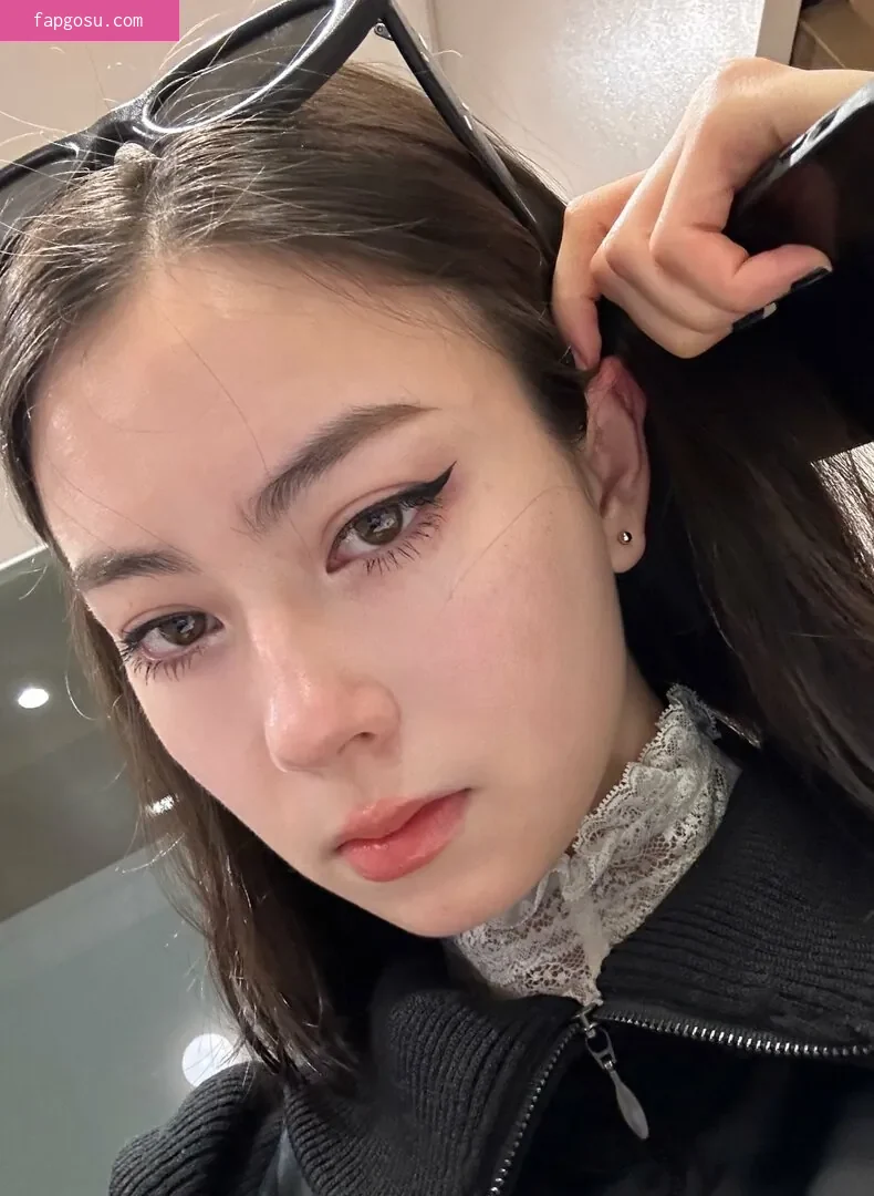 Lauren Tsai